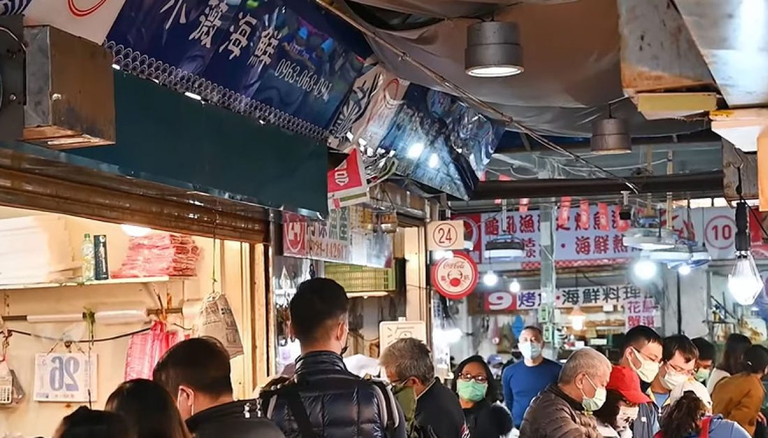 漁港魚市場現場